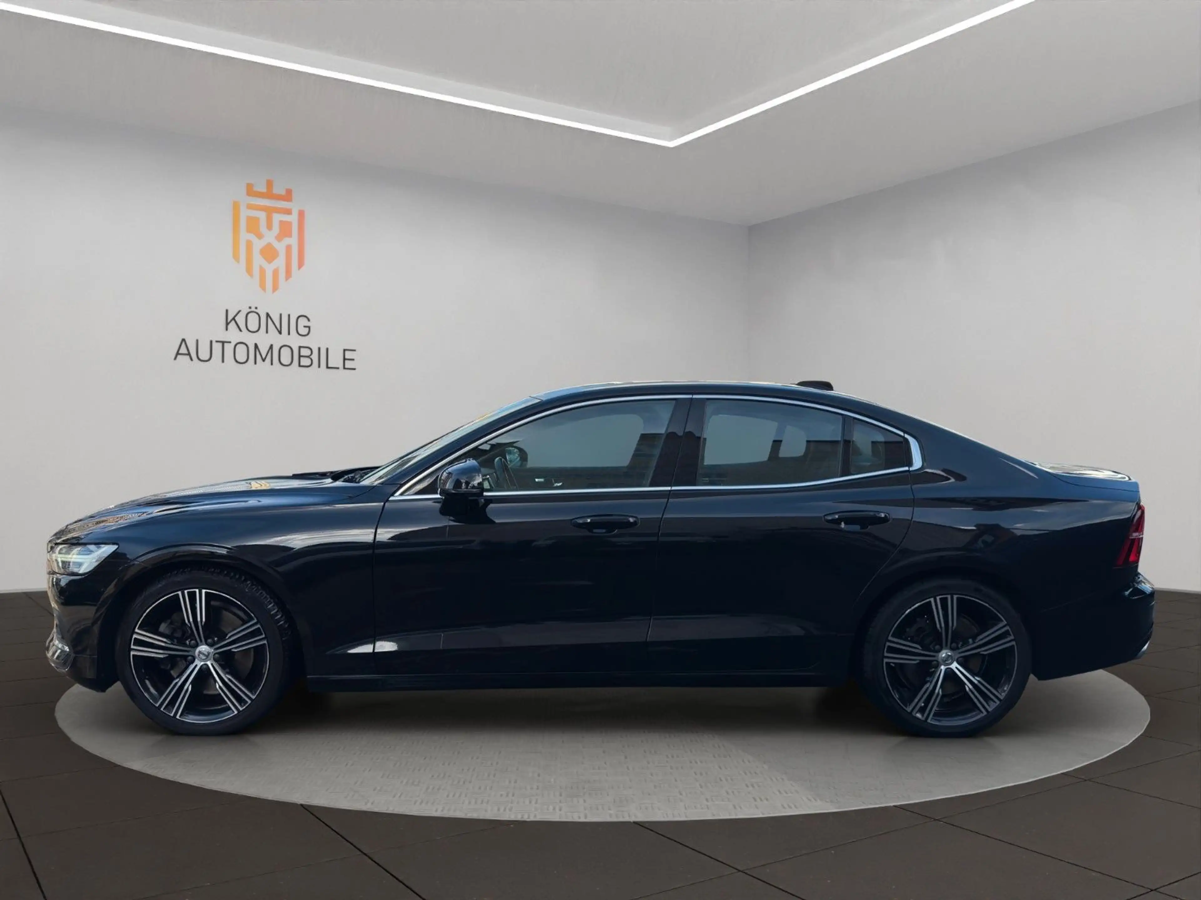 Volvo S60 Inscription/NAV/SHZ/SCHECKHEFT/LED/LM — photo 2