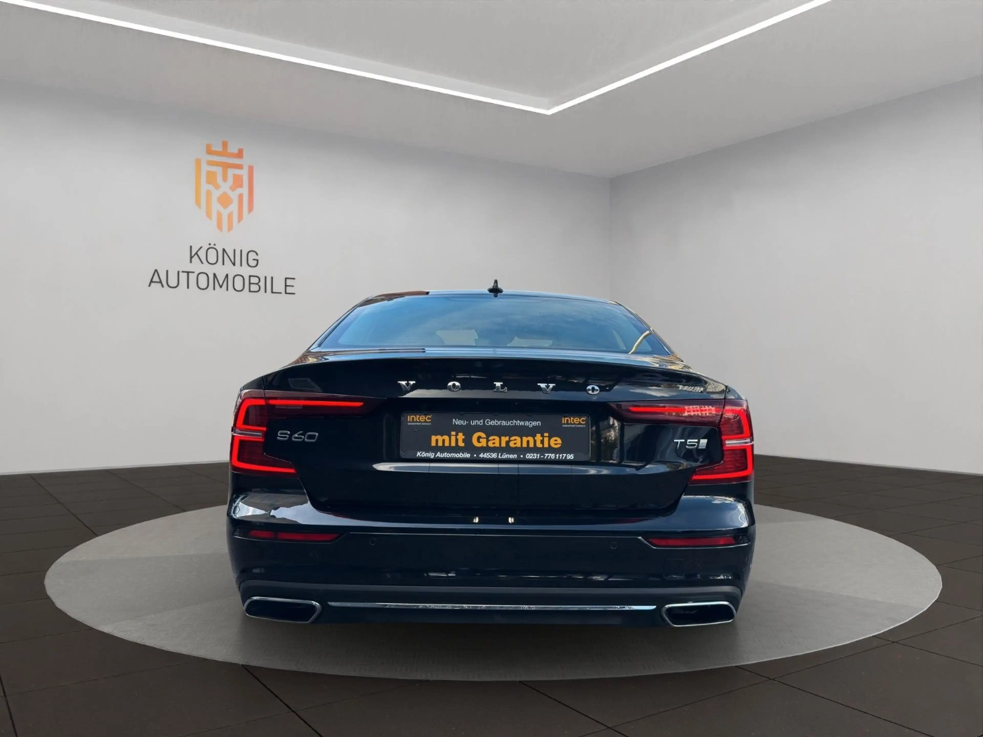 Volvo S60 Inscription/NAV/SHZ/SCHECKHEFT/LED/LM — photo 5