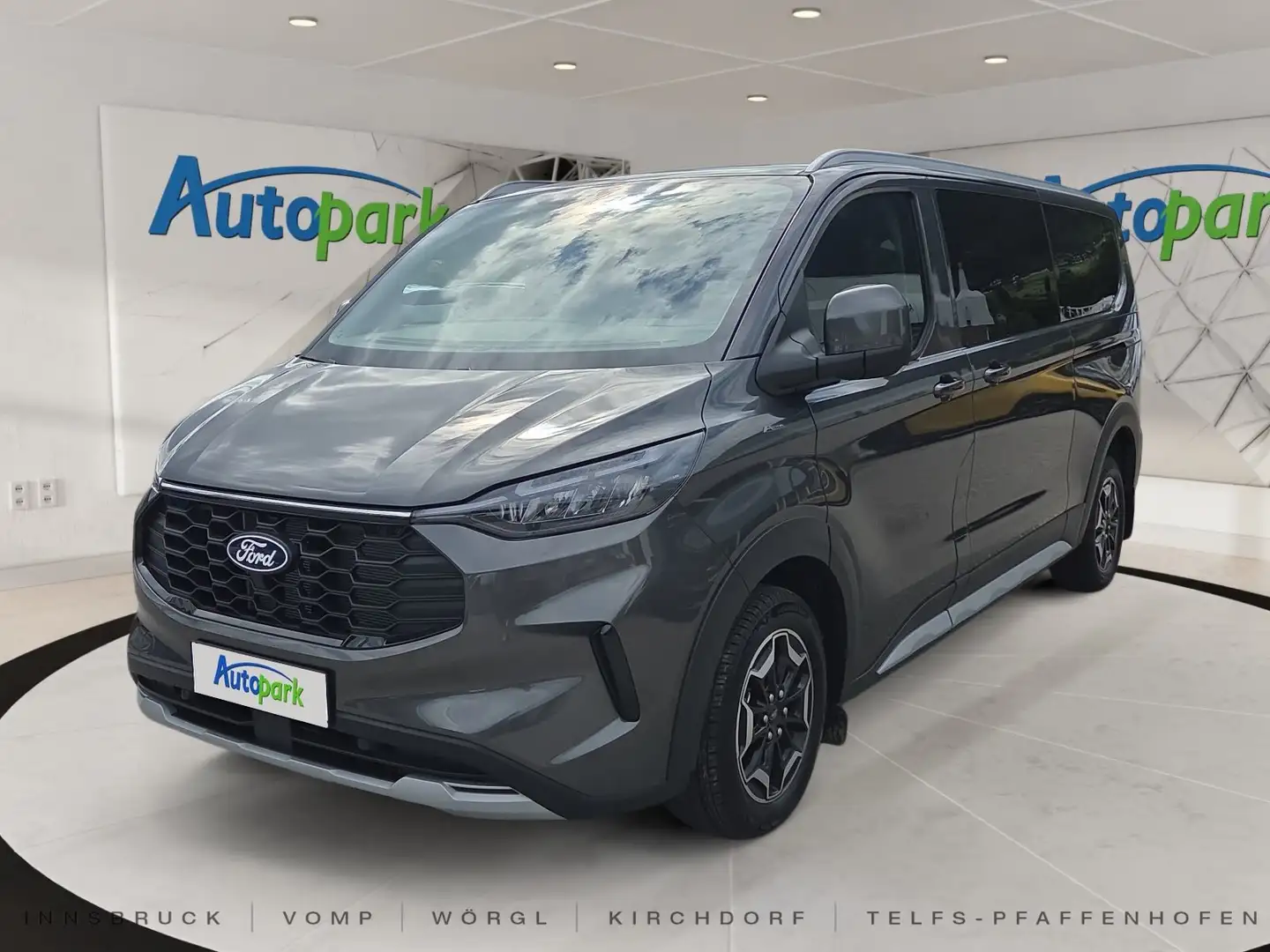 Ford Tourneo Custom Active L2 AWD Grau - 1