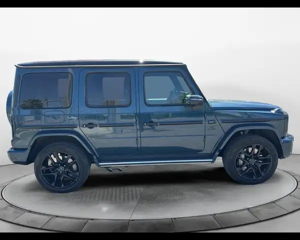 Mercedes-Benz G-Class view 5