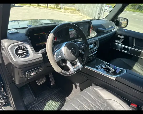 Mercedes-Benz G-Class view 13