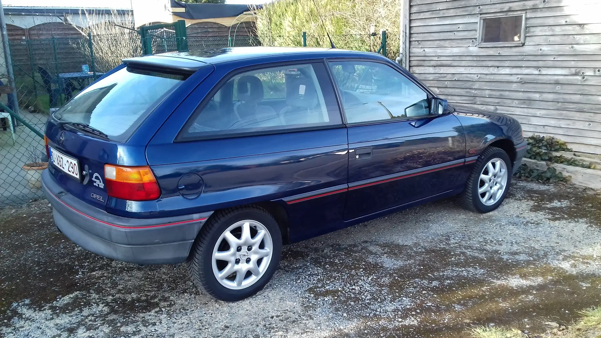 Opel Astra 1400GT Bleu - 1