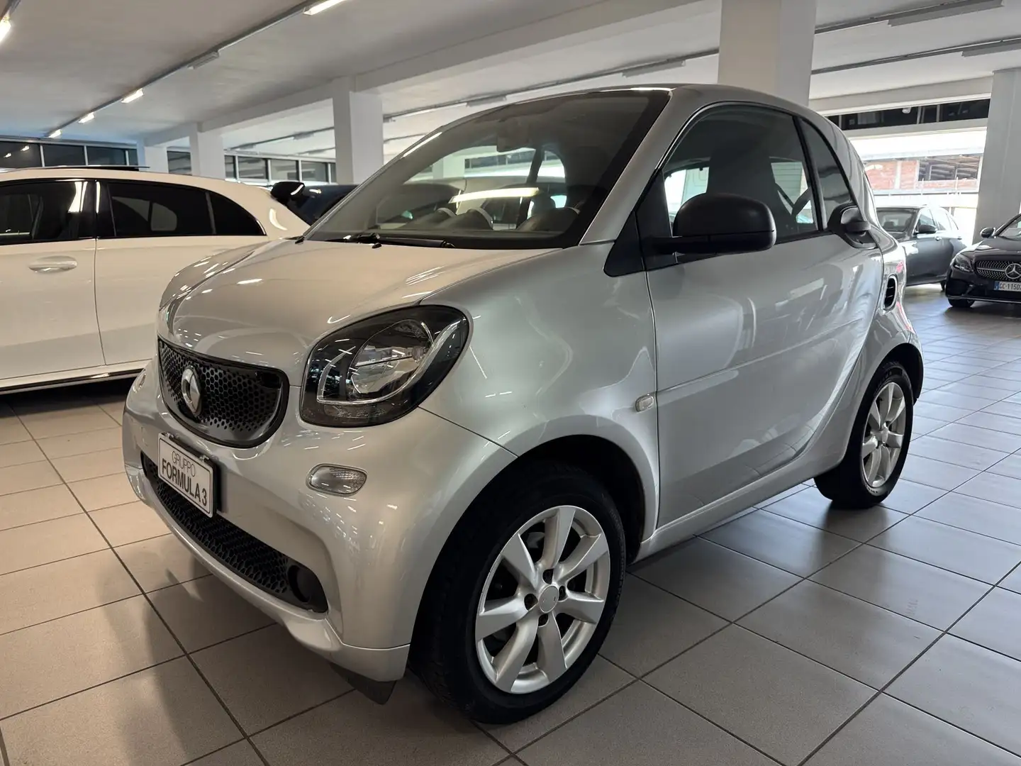 smart forTwo 70 1.0 twinamic Youngster Grigio - 1