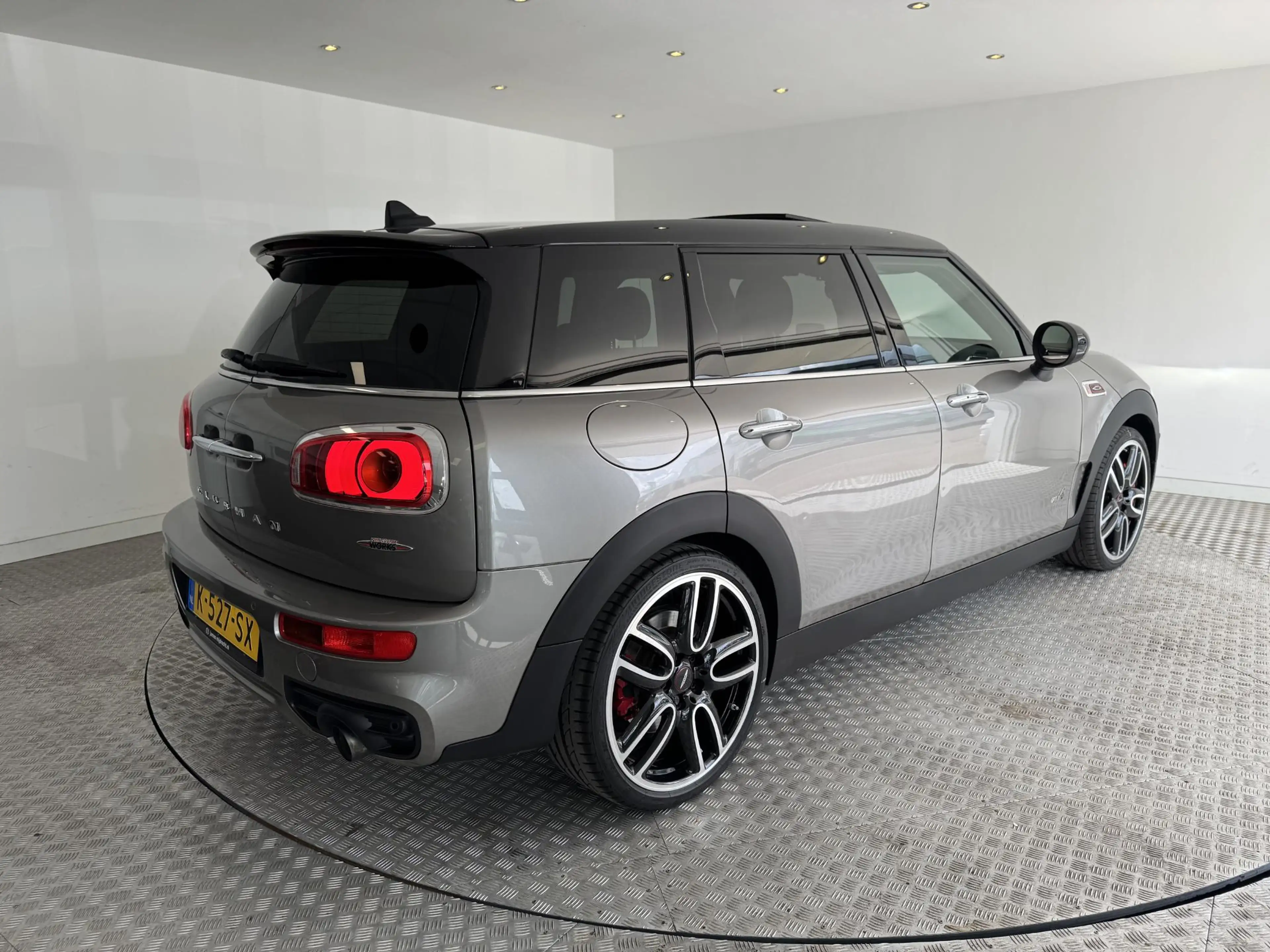 MINI John Cooper Works Clubman 2.0 ALL4 Chili — photo 32
