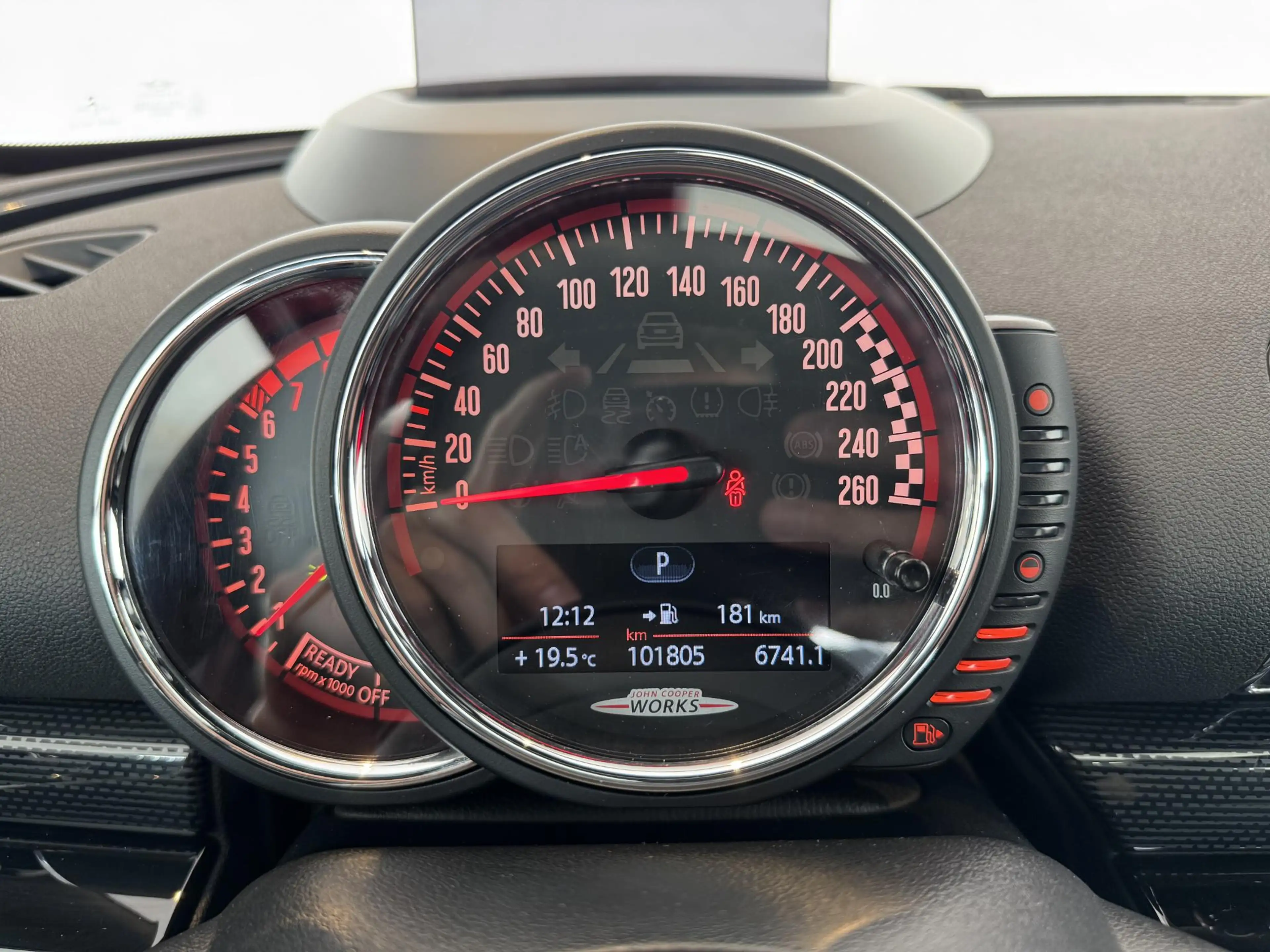 MINI John Cooper Works Clubman 2.0 ALL4 Chili — photo 16