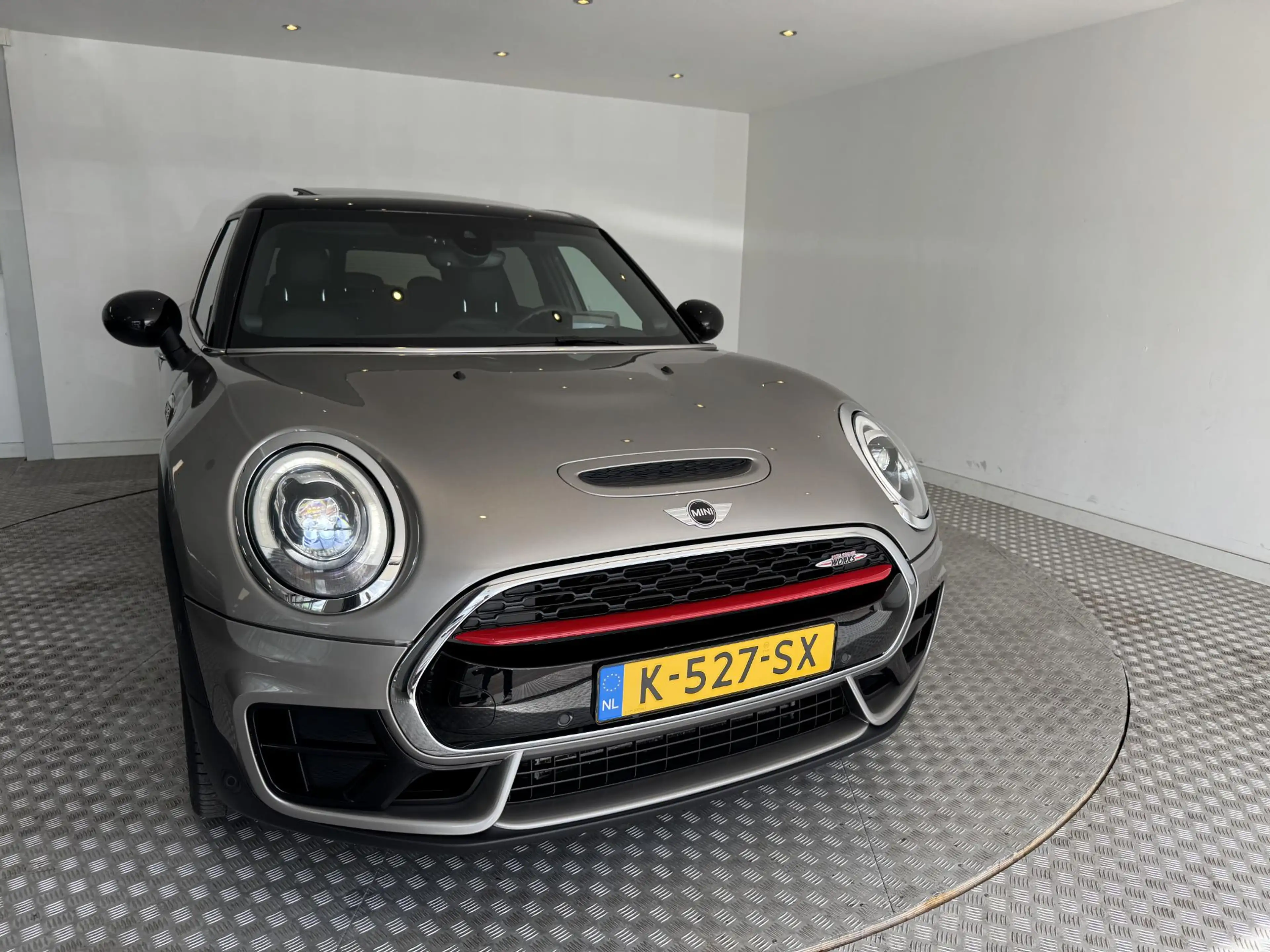 MINI John Cooper Works Clubman 2.0 ALL4 Chili — photo 35