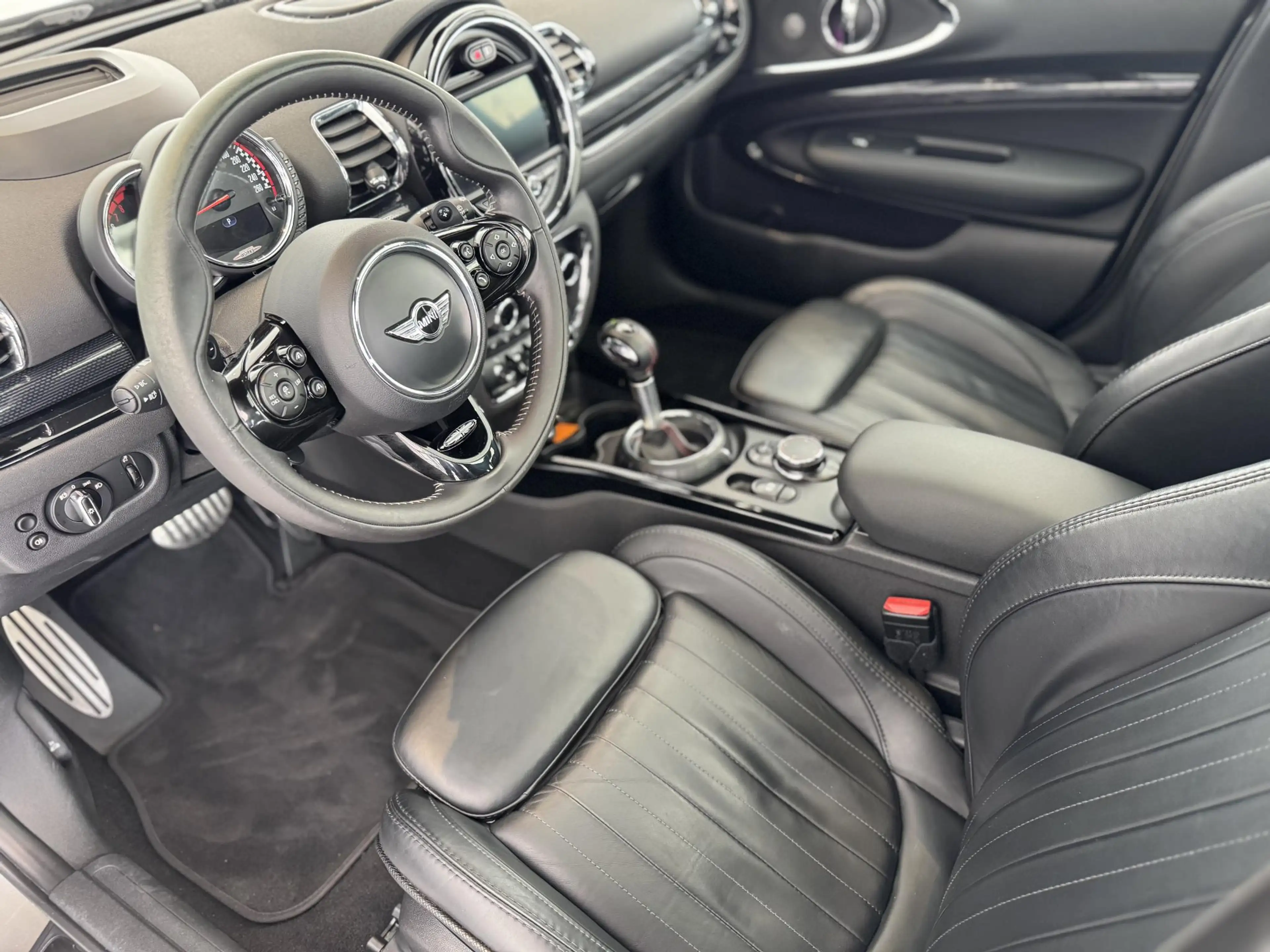 MINI John Cooper Works Clubman 2.0 ALL4 Chili — photo 12