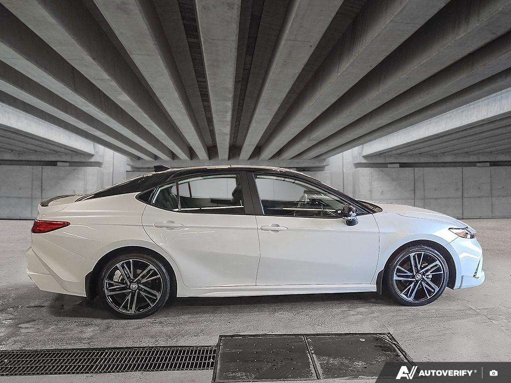 2026 Toyota Camry — снимка 1