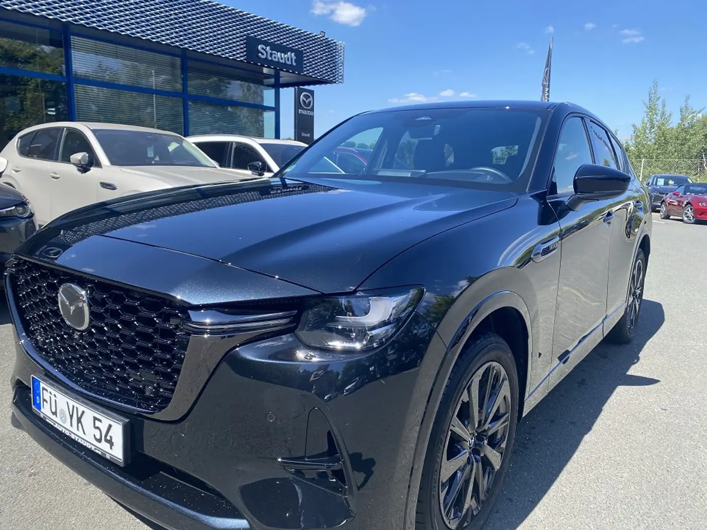 Mazda CX-60 3.3L e-SKYACTIV D 254ps 2025 CX-60 D 3.3L 254ps AW Schwarz - 1