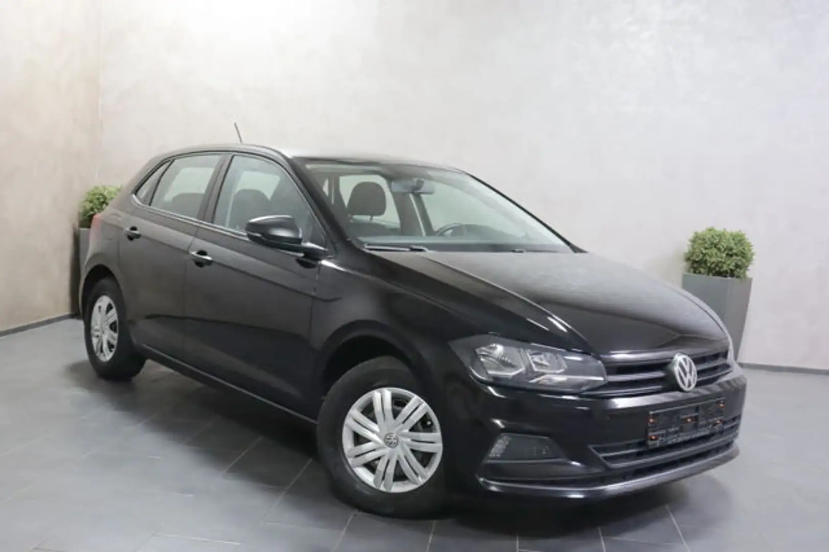 Volkswagen Polo VI Cool and Sound 1.Hand Klima Scheckheftg. Schwarz - 2