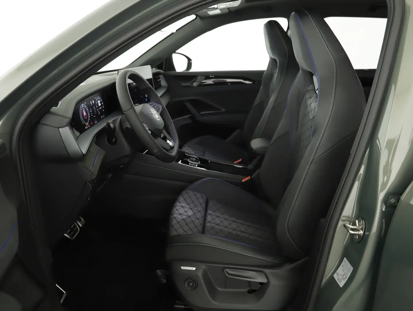 Volkswagen Tayron Sport eHybrid DSG 150kW Grün - 2