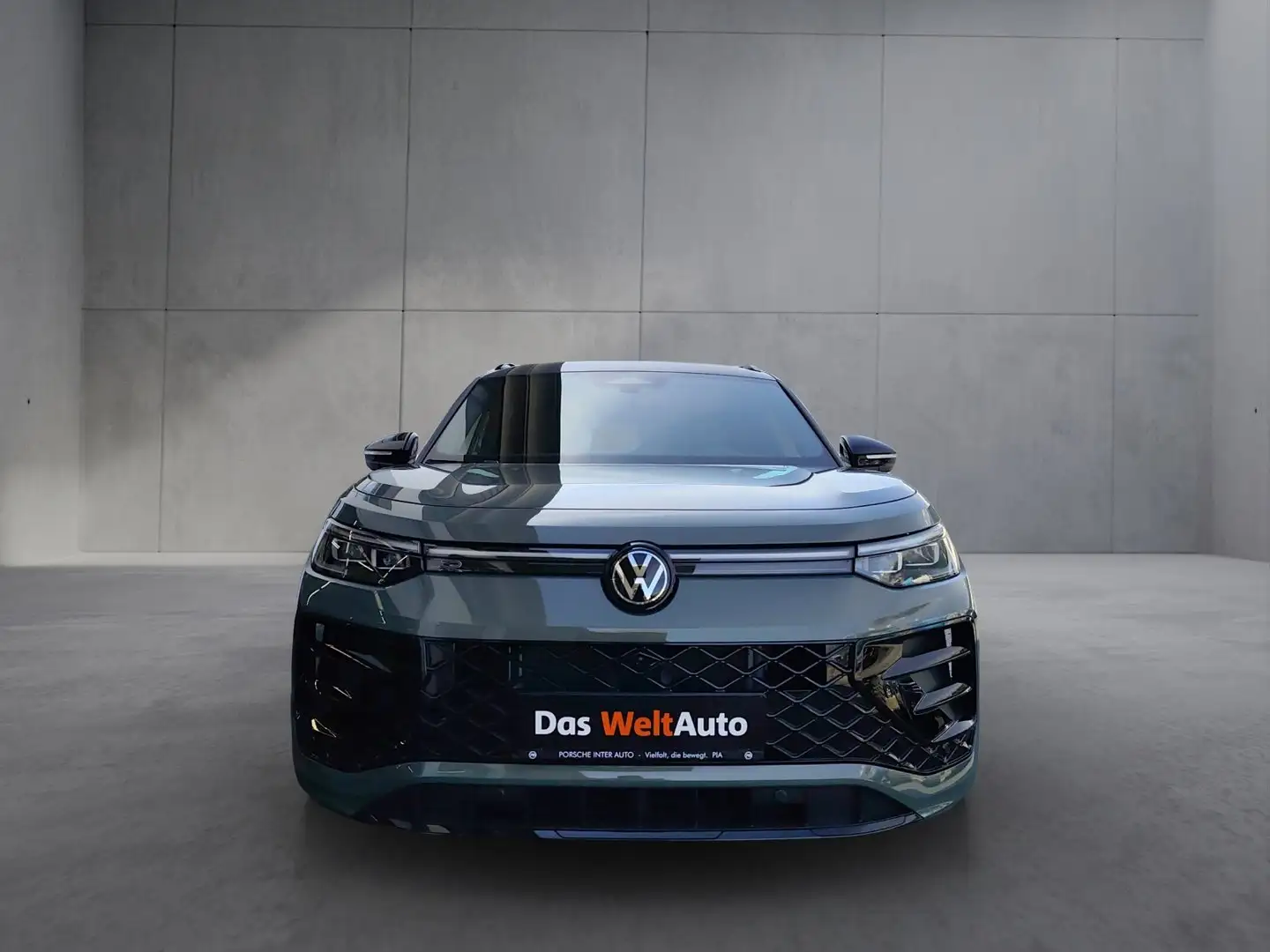Volkswagen Tayron Sport eHybrid DSG 150kW Grün - 2