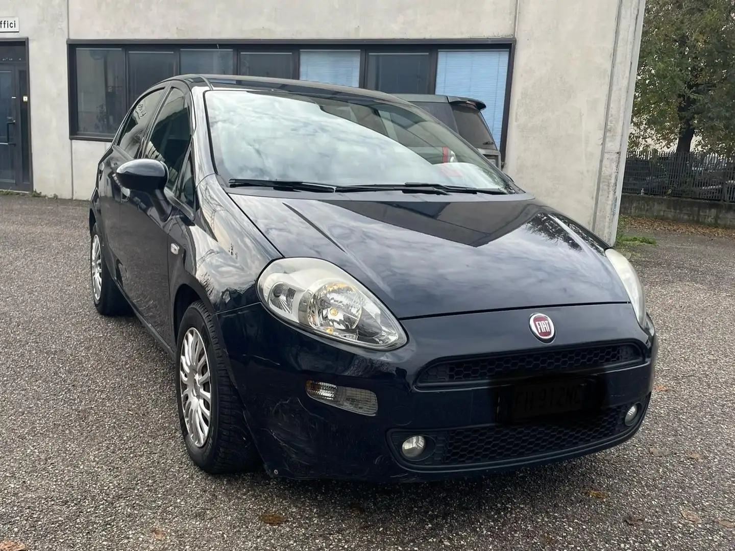 Fiat Punto Punto III 5p 1.3 mjt Lounge s Nero - 2