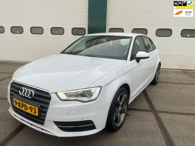 Audi A3 Sportback 1.4 TFSI Attraction Pro Line plus