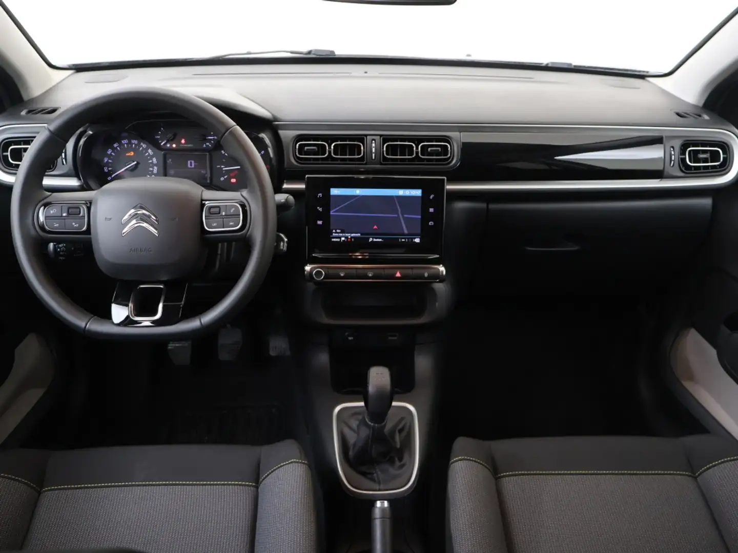 Citroen C3 1.2 PureTech Shine Grijs - 2