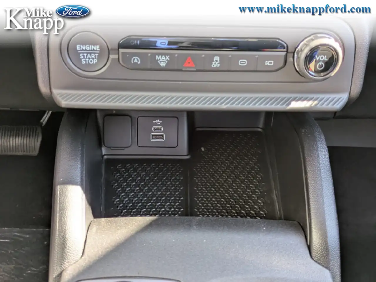 Ford Bronco Sport photo Ford Bronco Sport