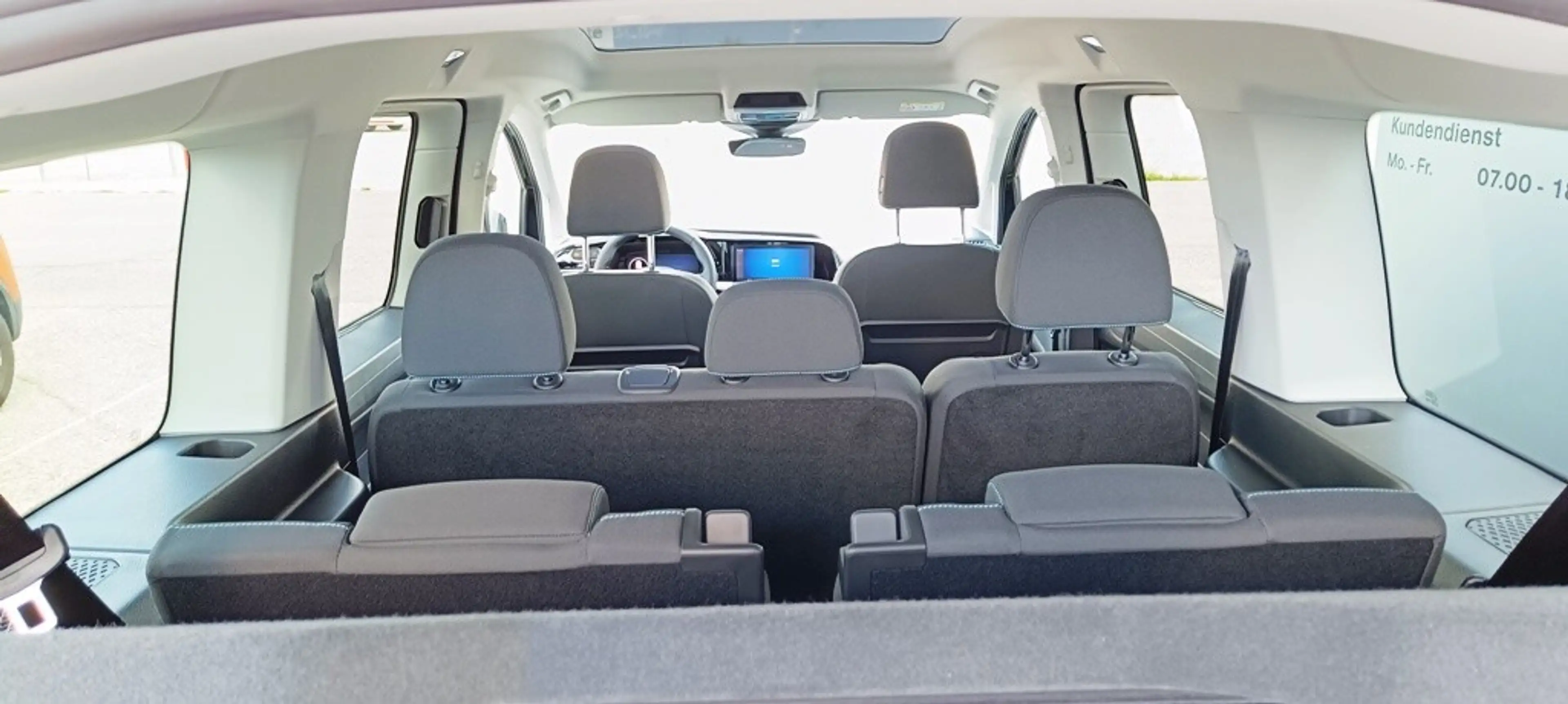 Ford Grand Tourneo Connect 2,0 EcoBlue L2 AWD Active — photo 9