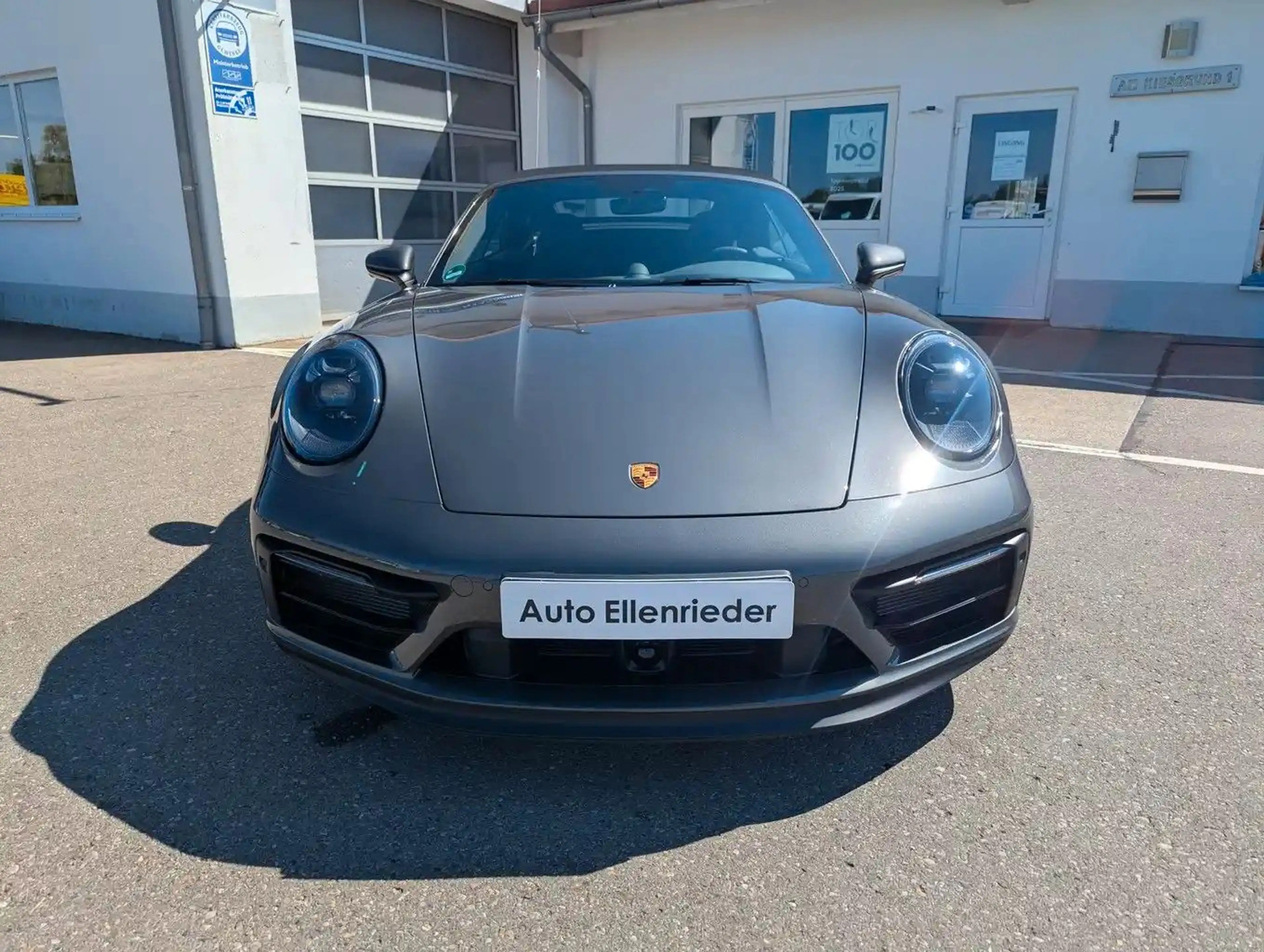 Porsche 911 Carrera 4 GTS Cabriolet1.Hand neuwertig Lift — photo 8