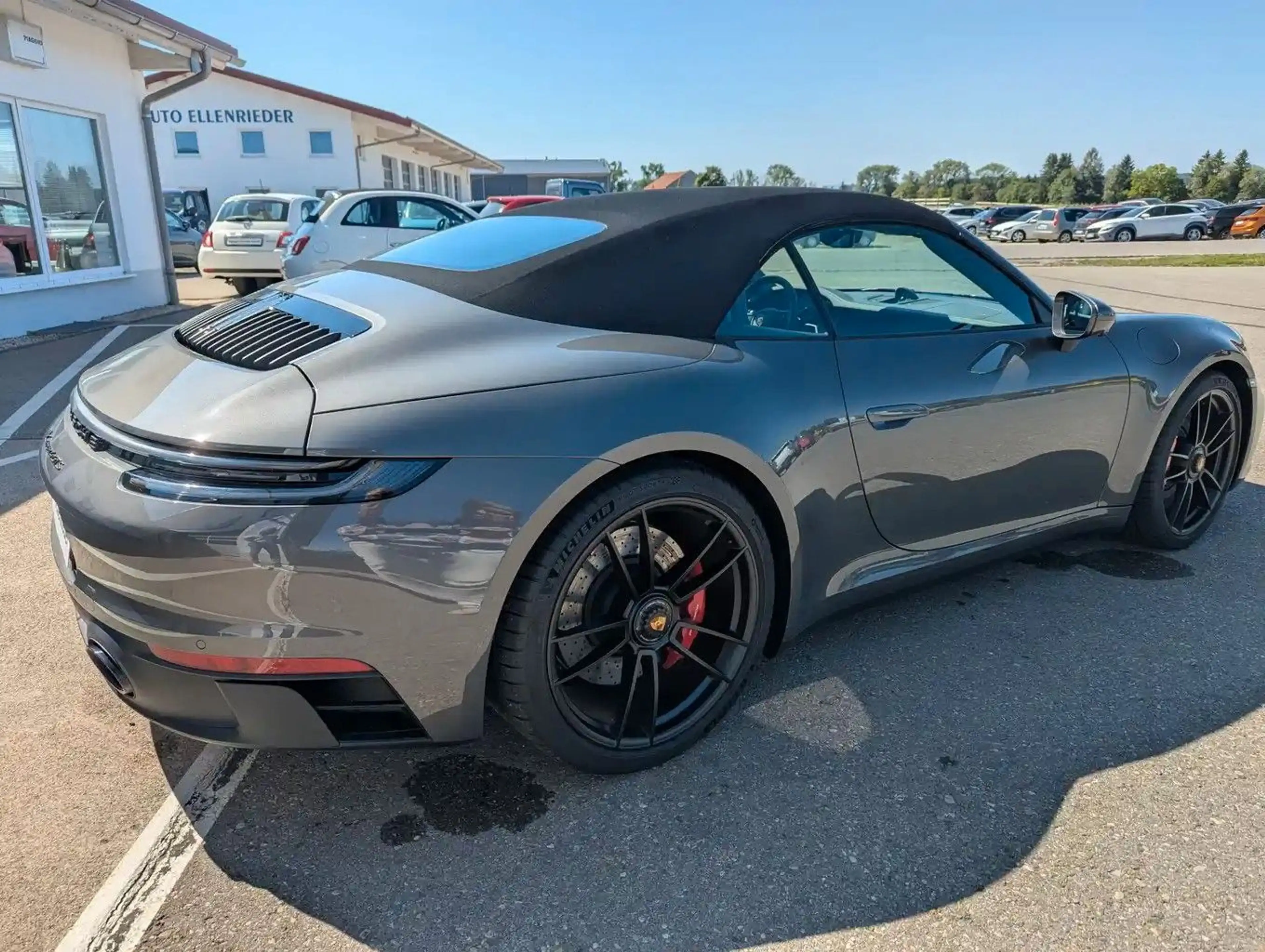 Porsche 911 Carrera 4 GTS Cabriolet1.Hand neuwertig Lift — photo 6