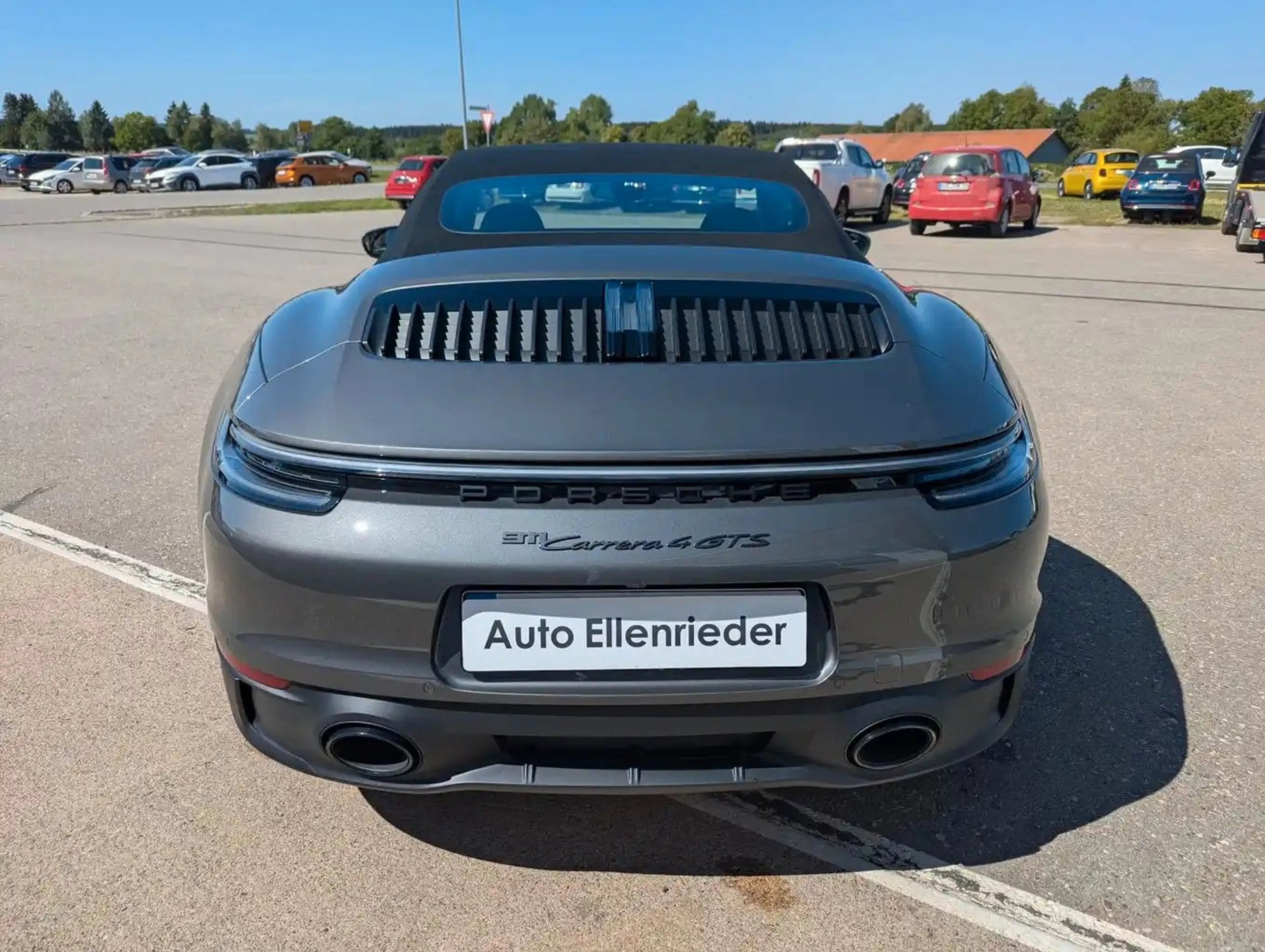 Porsche 911 Carrera 4 GTS Cabriolet1.Hand neuwertig Lift — photo 4