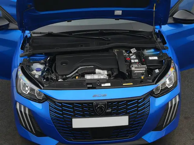 Peugeot 208 view 8