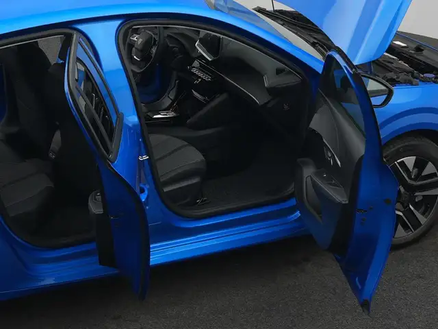 Peugeot 208 view 13