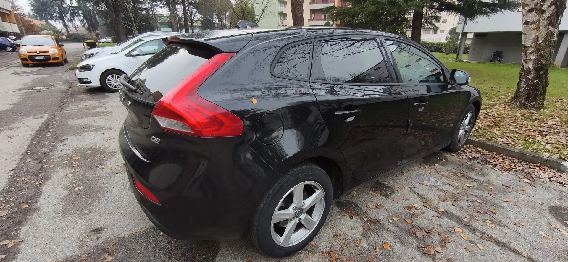 Volvo V40 2.0 d2 Kinetic geartronic - 2