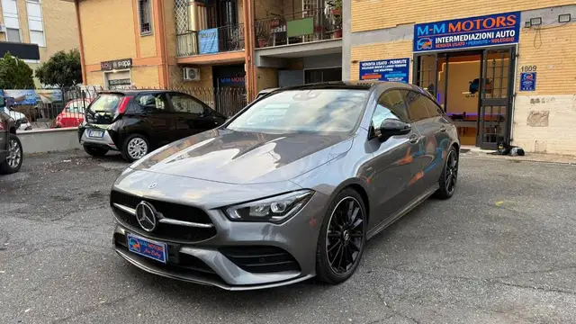 Mercedes-Benz CLA 220 d Automatic Shooting Brake Premium Edition