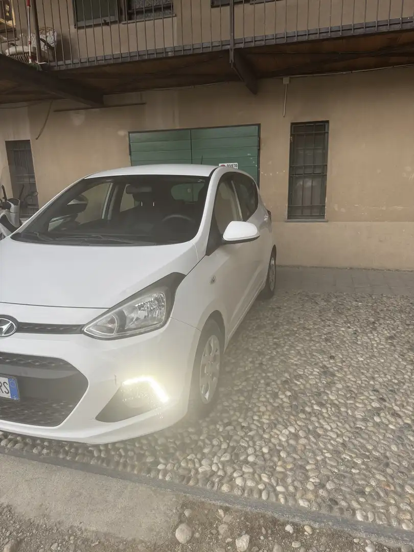Hyundai i10 1.0 Intro Edition - 2