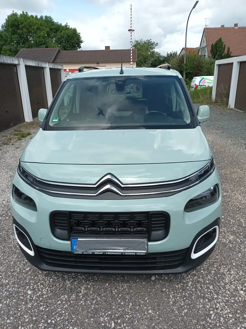 Citroen Berlingo Berlingo KombiDiesel 5-Türer XL BlueHDi130 FEEL Grün - 1
