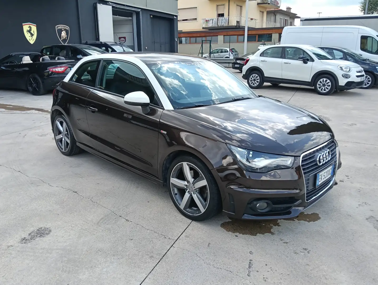 Audi A1 3p 1.6 tdi Ambition 105cv MANUALE S-LINE Bronce - 1