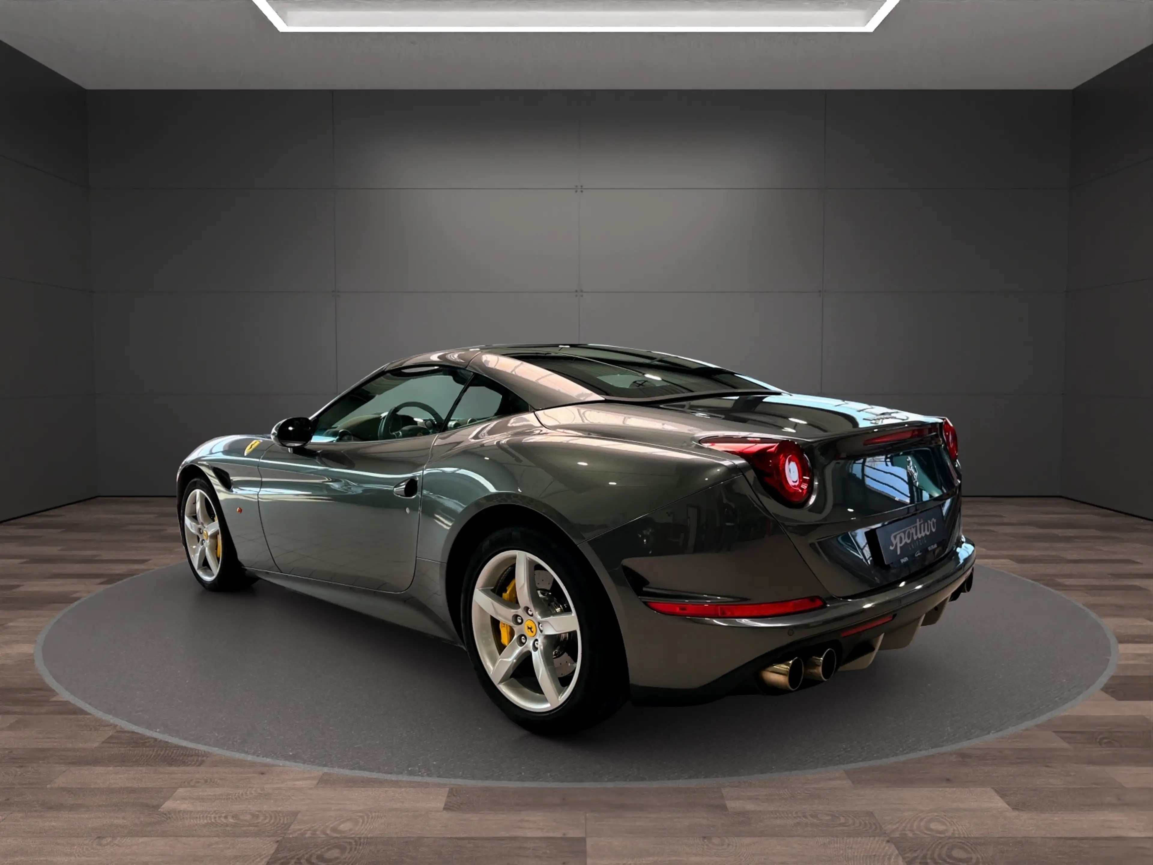 Ferrari California T — photo 4