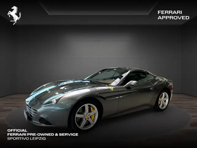 Ferrari California T