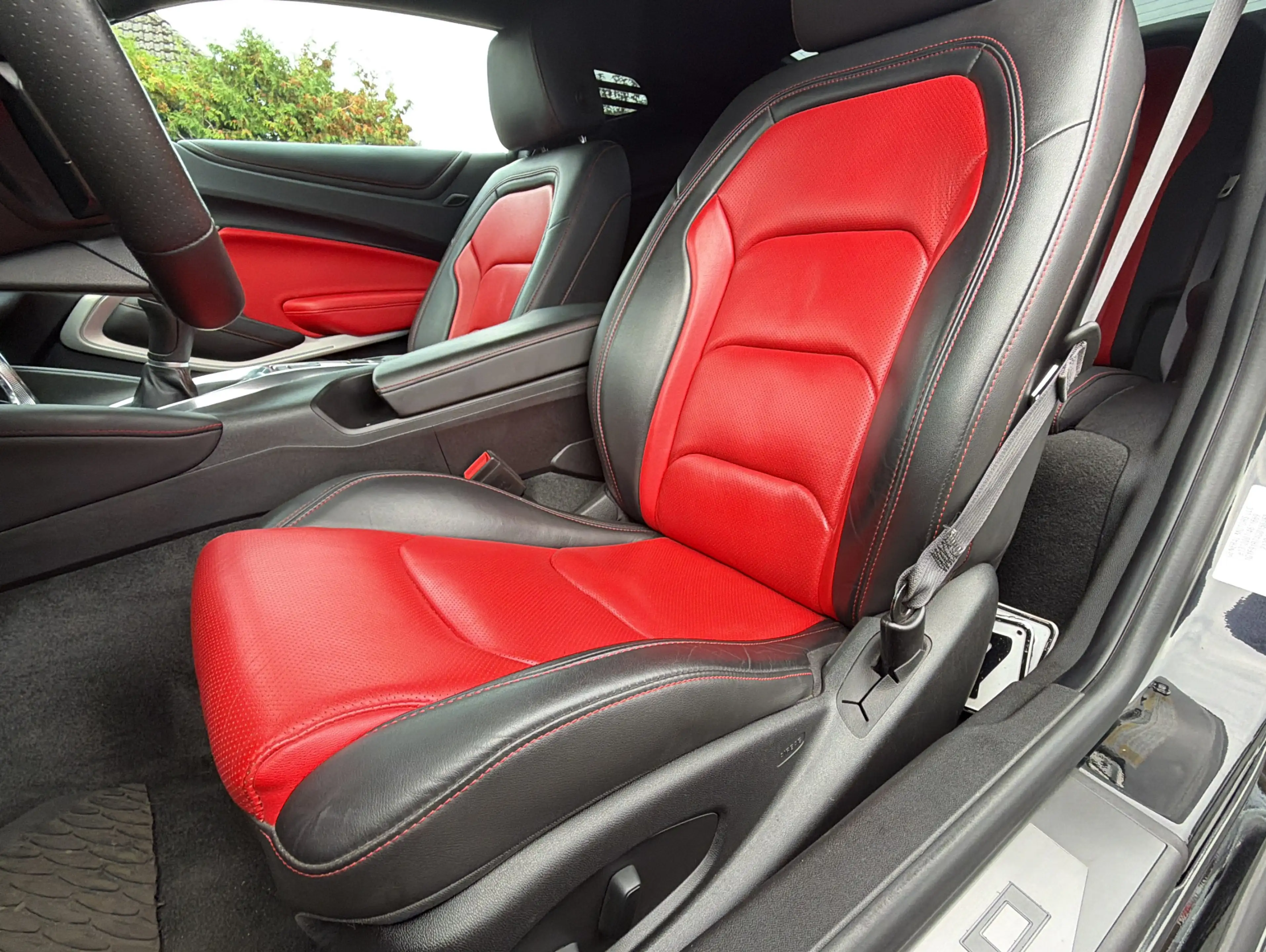 Chevrolet Camaro V8 Gen 6 EU Model Schalter Mega Sound — photo 12