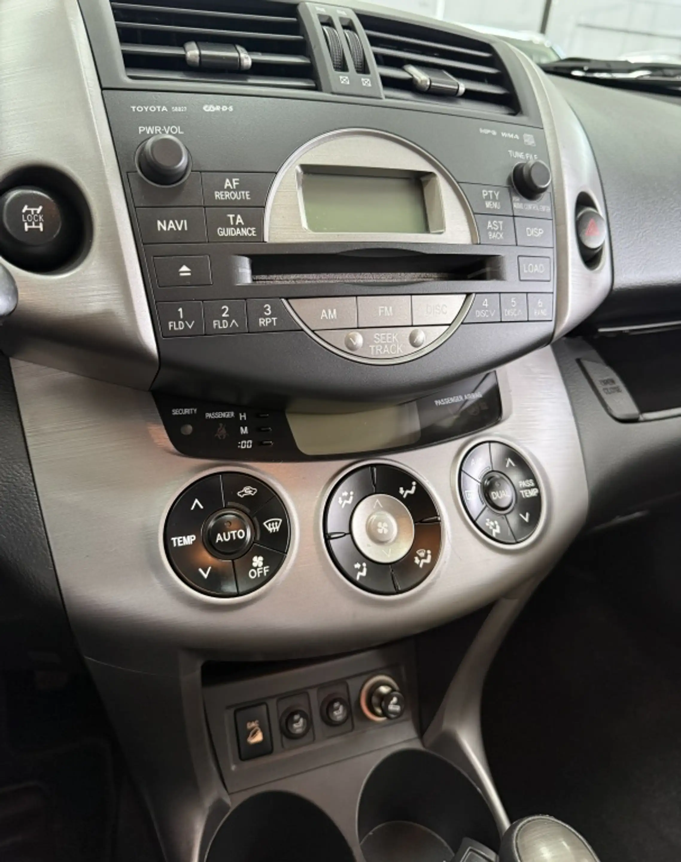 Toyota RAV 4 2.0 VVTi X-Style Bovag Garantie Automaat — photo 31
