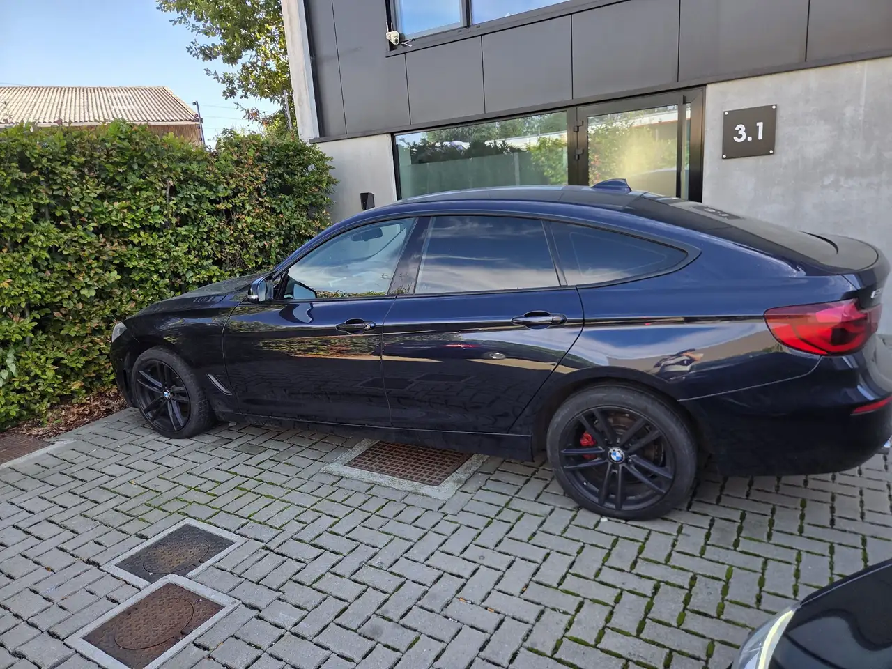 BMW 320