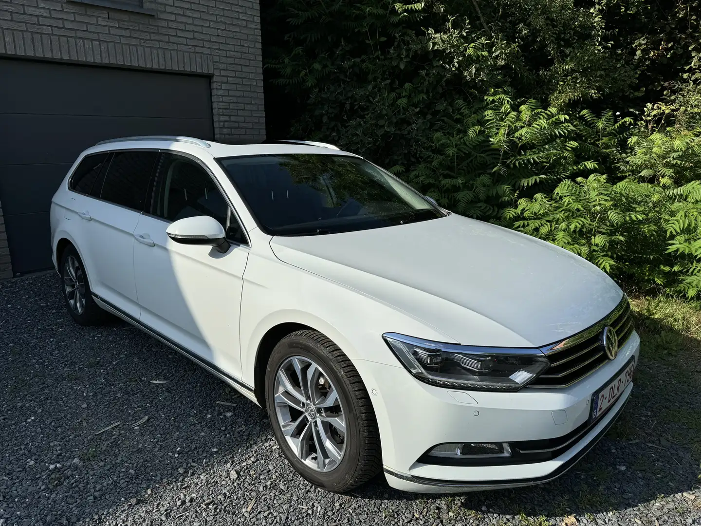 Volkswagen Passat Variant SW 2.0 CR TDi Highline Business Blanc - 1