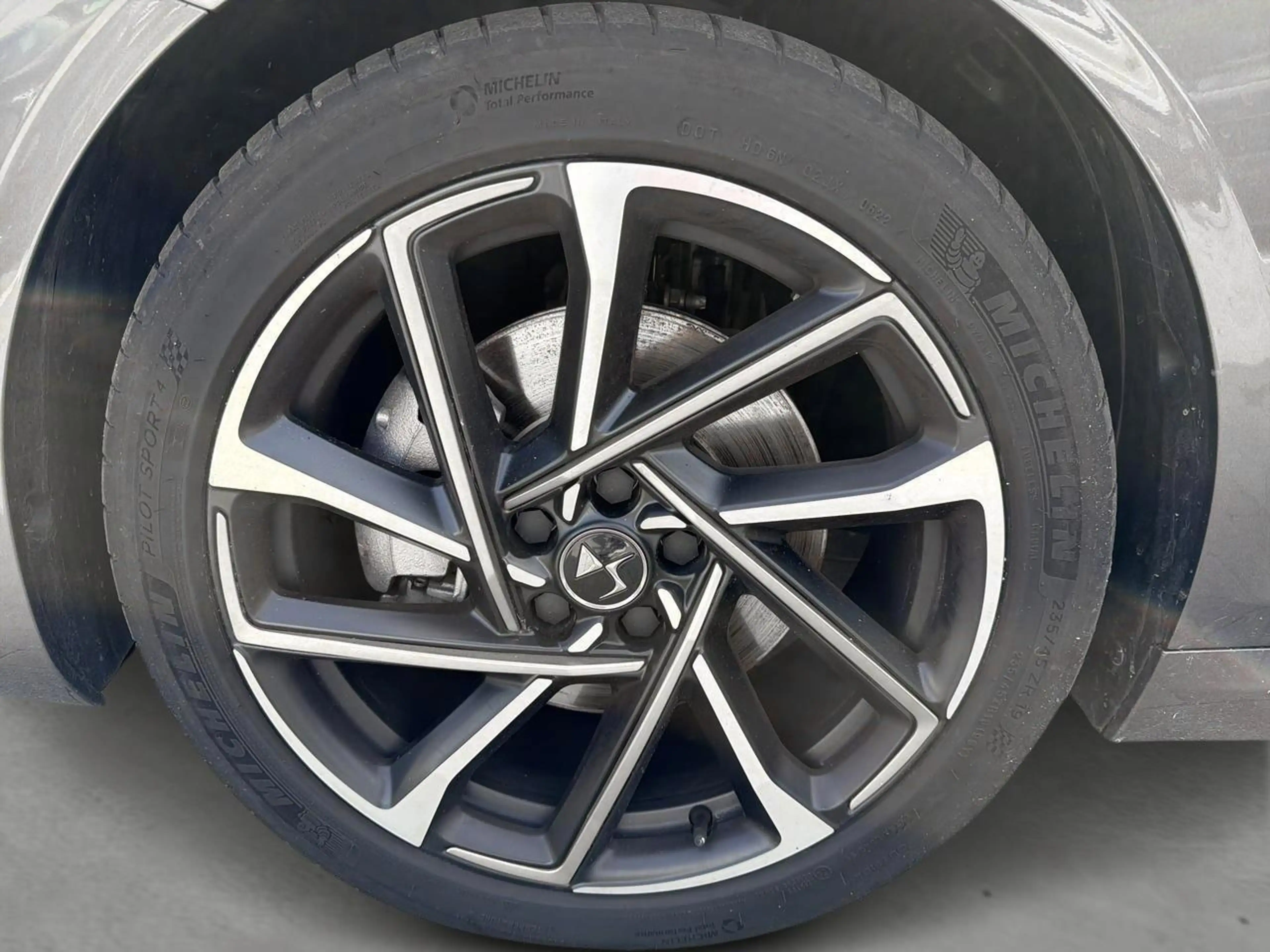 DS Automobiles DS 9 E-Tense 250 RIVOLI + — photo 6