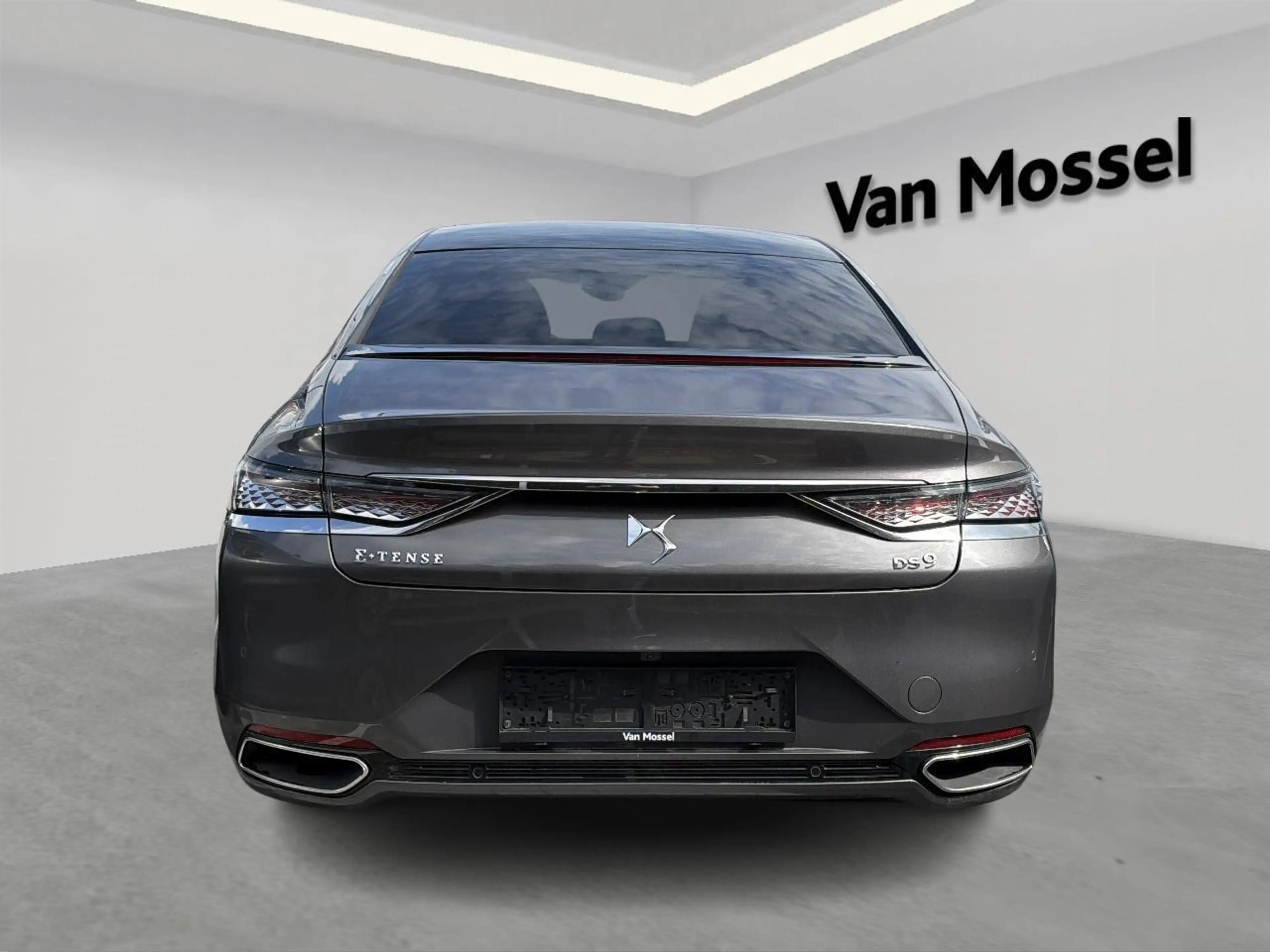DS Automobiles DS 9 E-Tense 250 RIVOLI + — photo 3