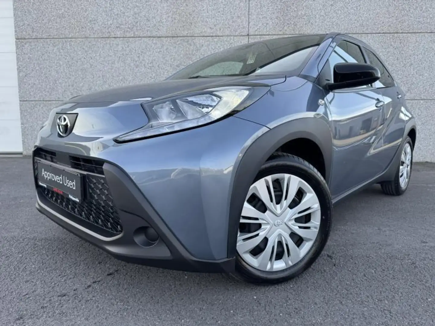 Toyota Aygo X 1.0L MT play 2900 KM ! Bleu - 2
