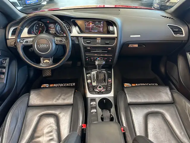 Audi A5 Cabriolet view 6