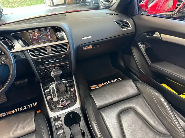 Audi A5 Cabriolet view 7