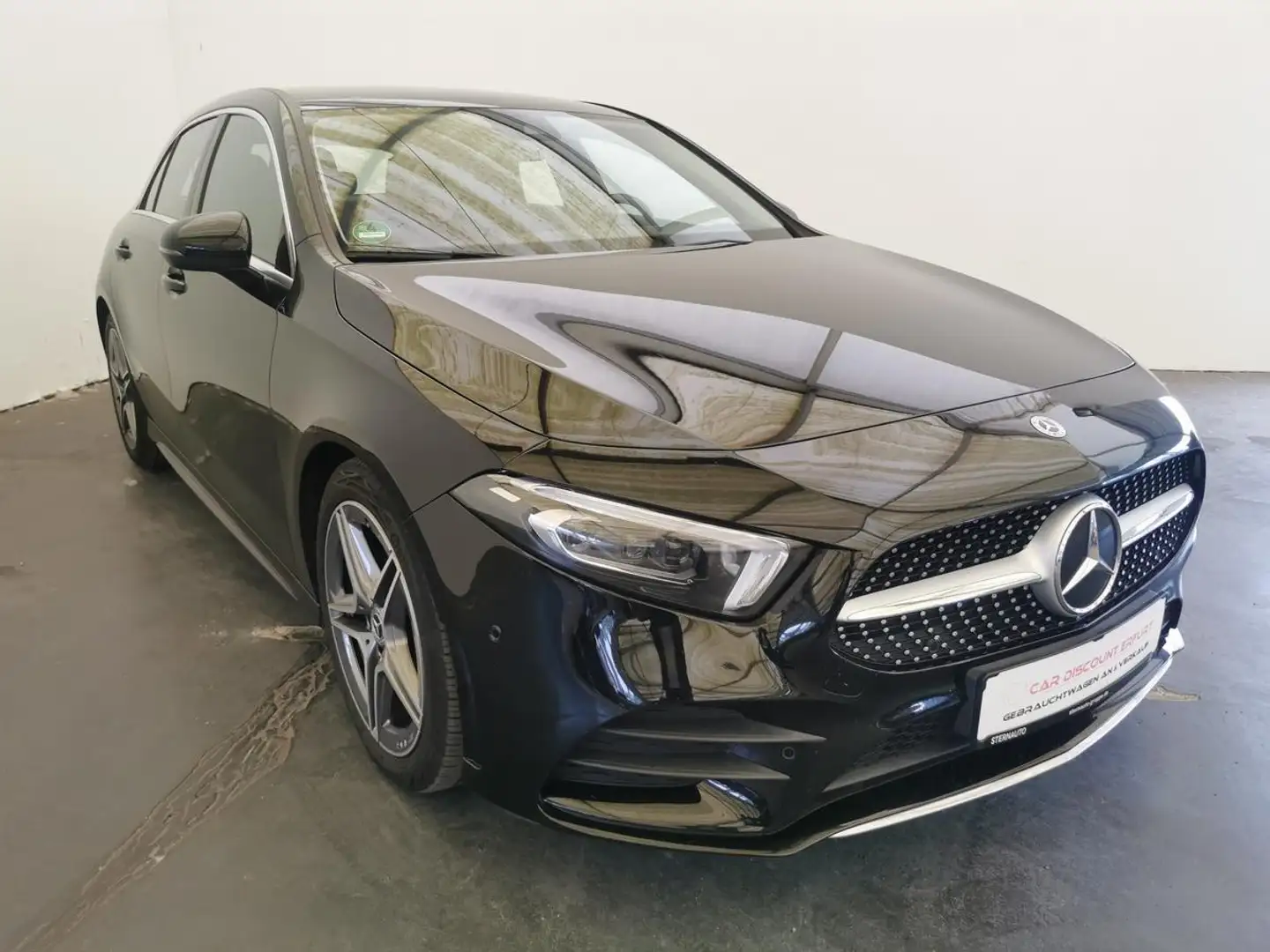 Mercedes-Benz A 180 AMG Line-Multibeam-LED-Navi-DAB-Leder- Schwarz - 2
