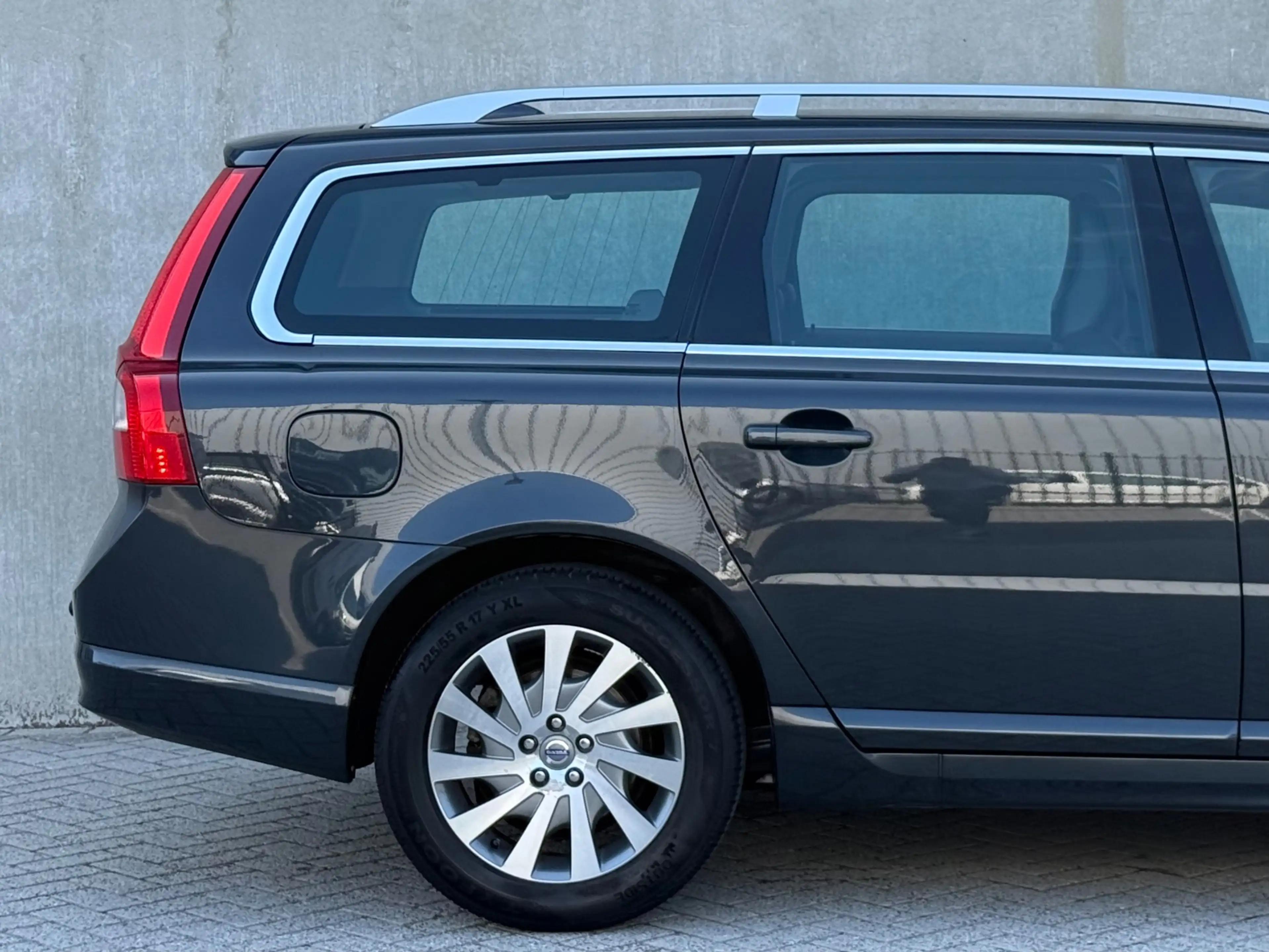 Volvo V70 1.6 T4 Limited Edition 2011 Grijs BLISS|ADAPT|APK — photo 16