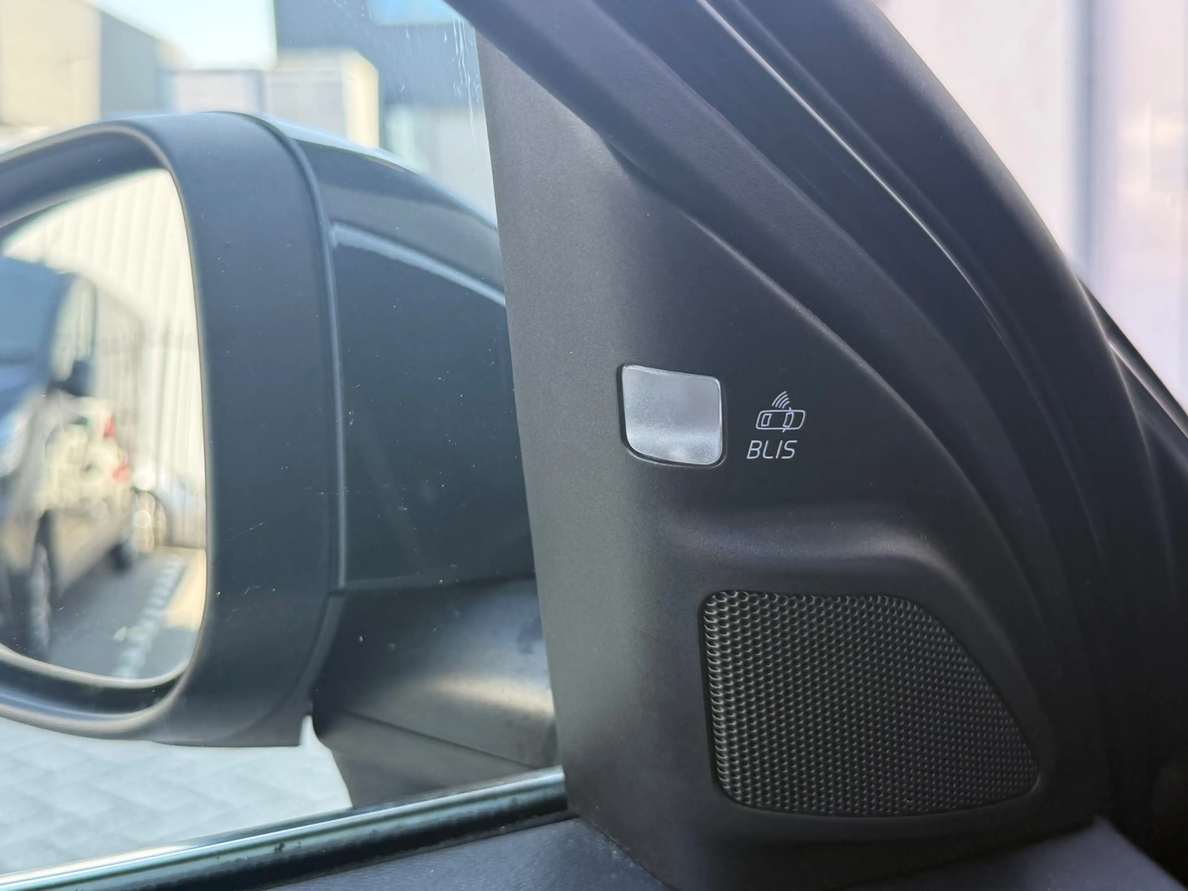 Volvo V70 1.6 T4 Limited Edition 2011 Grijs BLISS|ADAPT|APK — photo 20