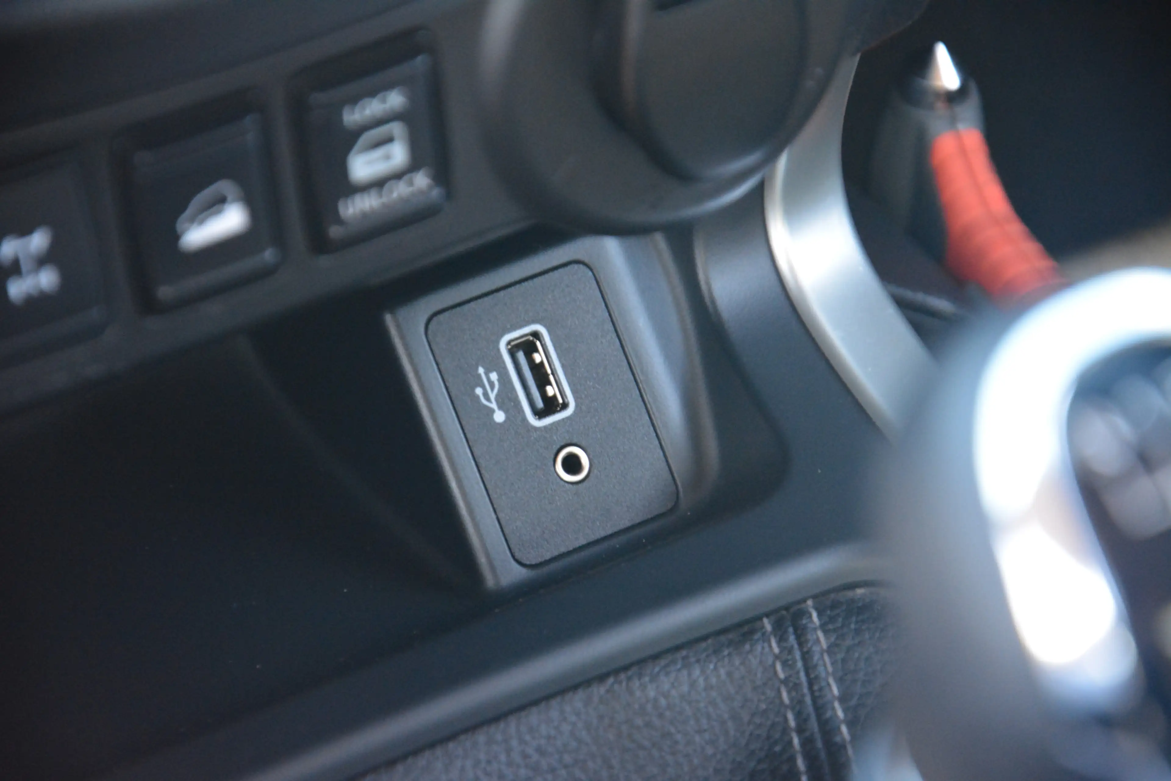 Nissan Navara 2.3 dCi N-Connecta King Cab | Navigatie | Camera | — photo 16