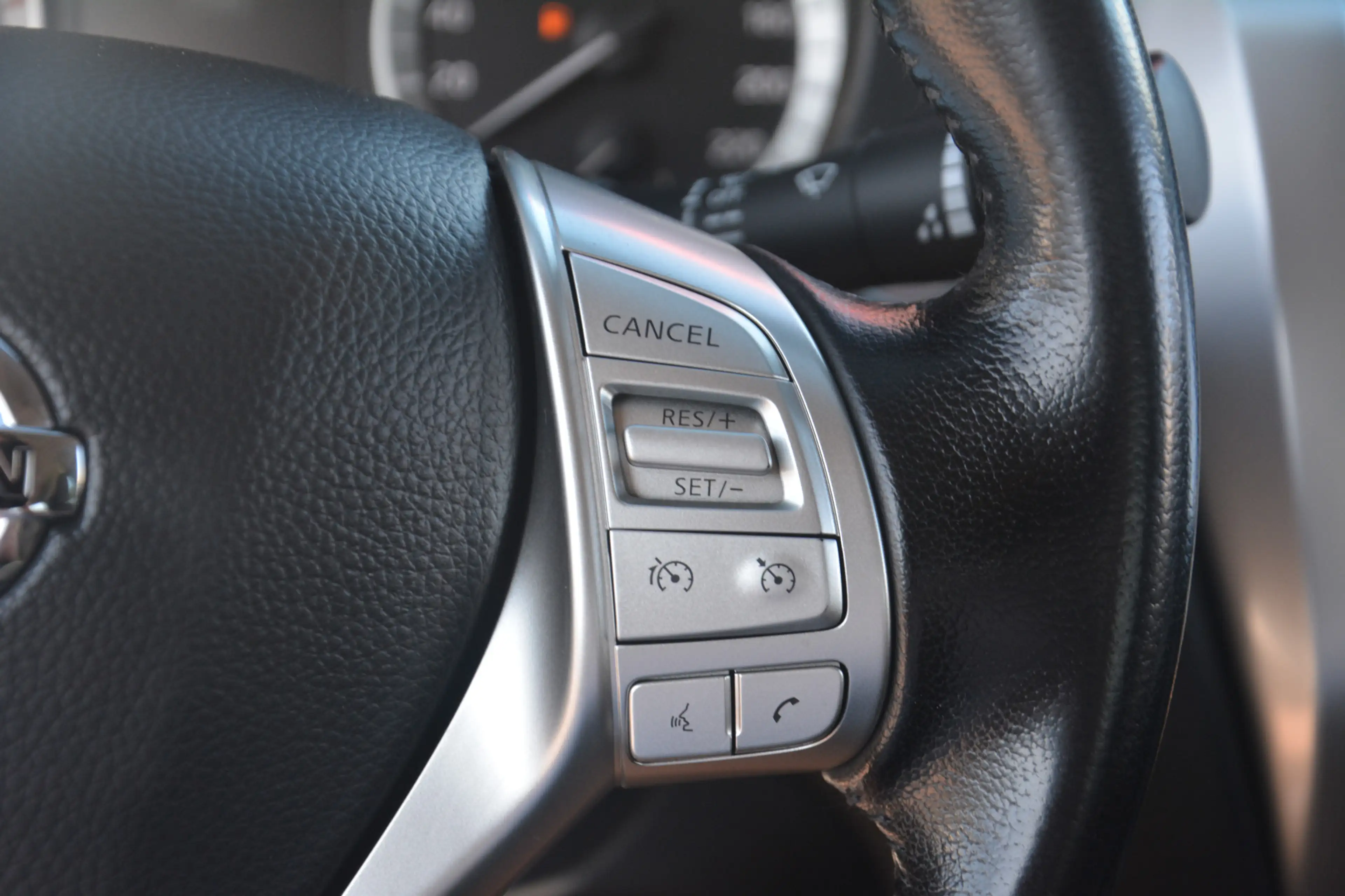 Nissan Navara 2.3 dCi N-Connecta King Cab | Navigatie | Camera | — photo 15