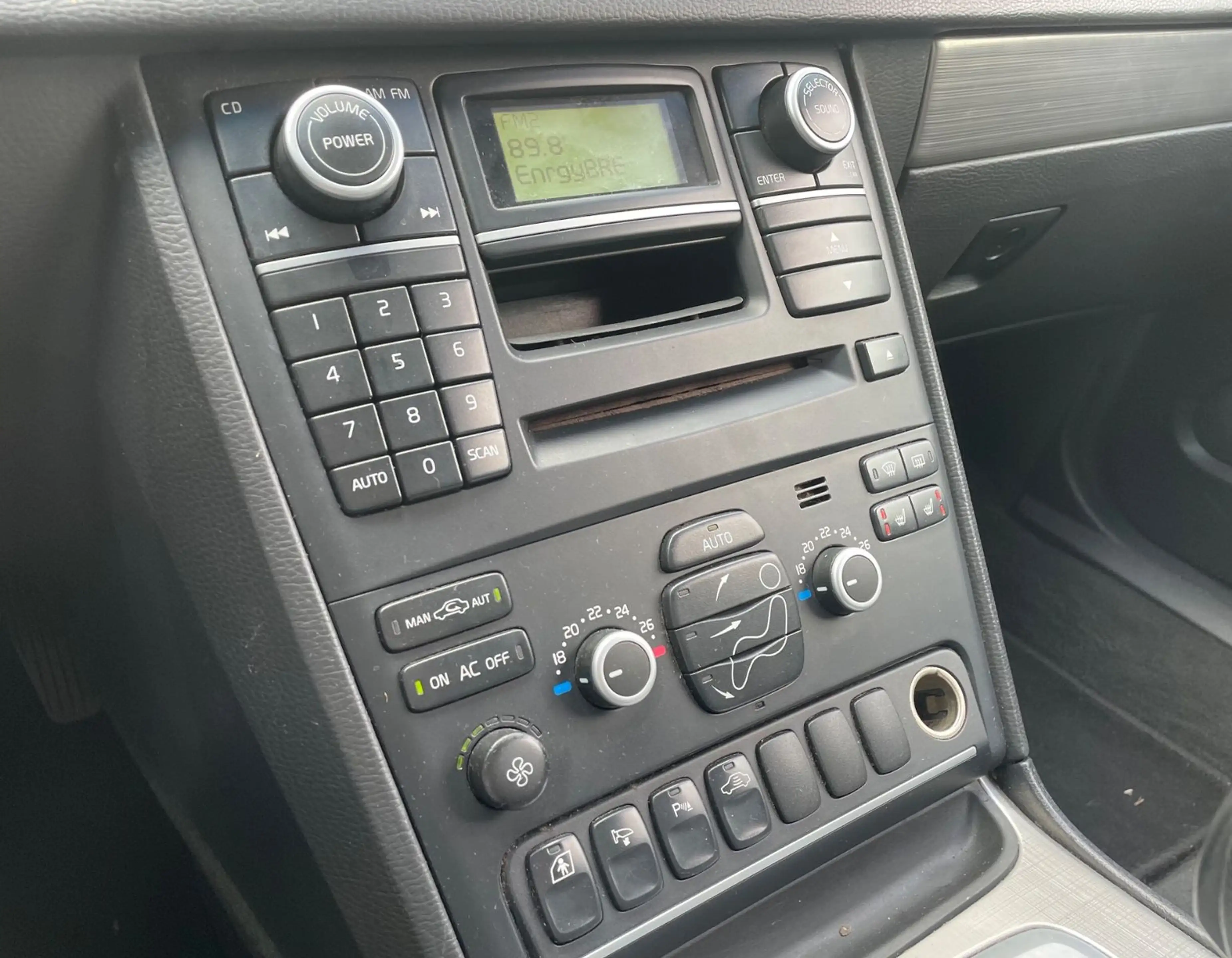 Volvo XC90 3.2l Momentum Geartronic Tüv=Neu! Automatik — photo 12