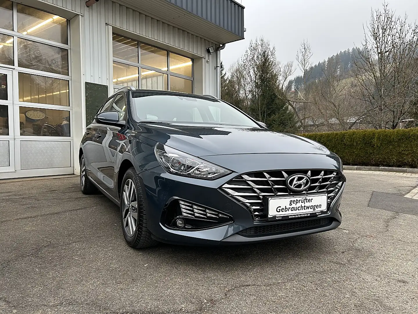 Hyundai i30 CW 1,5 DPI GO Blau - 2