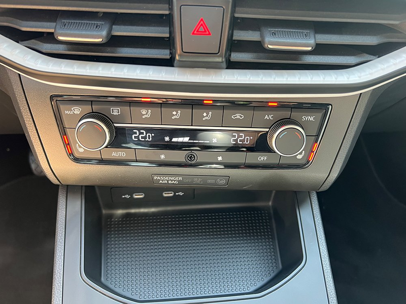 SEAT Ibiza Ibiza 1,0TSI Style*LED*NAVI TOUCH*EINPARKHILFE — photo 10